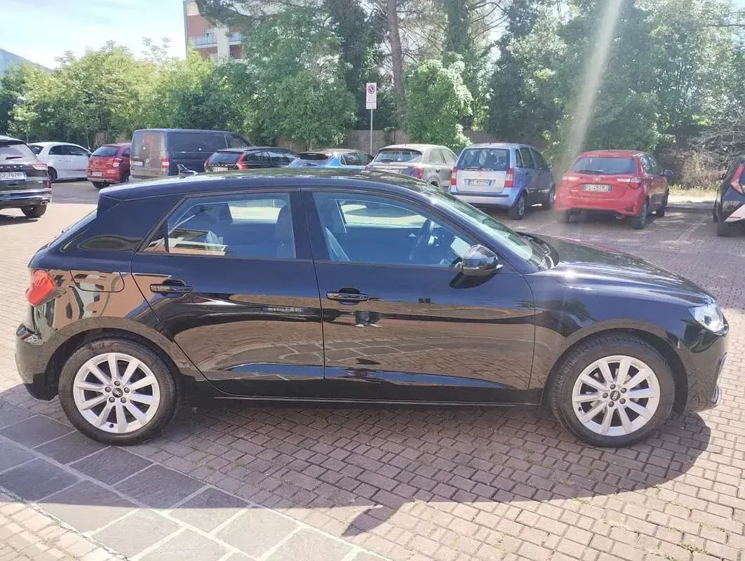 Usata Audi A1 Sportback Business 95 CV (69 kW) 2023 Utilitaria