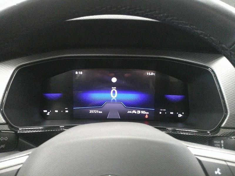 Usata VW T-Cross Life 95 CV (69 kW) 2025 Grigio metallizzato SUV