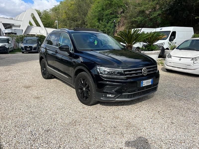Nero Usata 2019 VW Tiguan Advance SUV | 20.999 € (Super prezzo) - Immagine 1/4