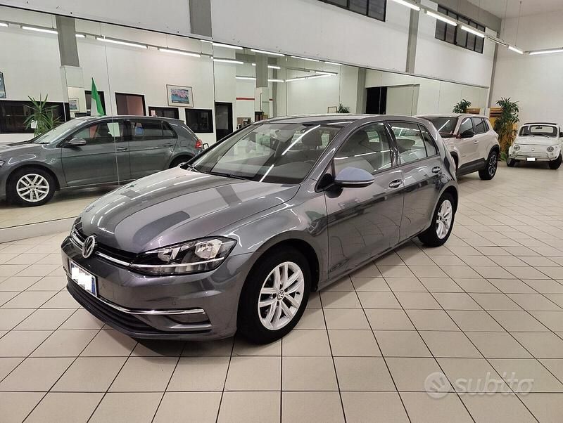 Usata VW Golf VII Executive 116 CV (85 kW) 2019 Grigio Berlina