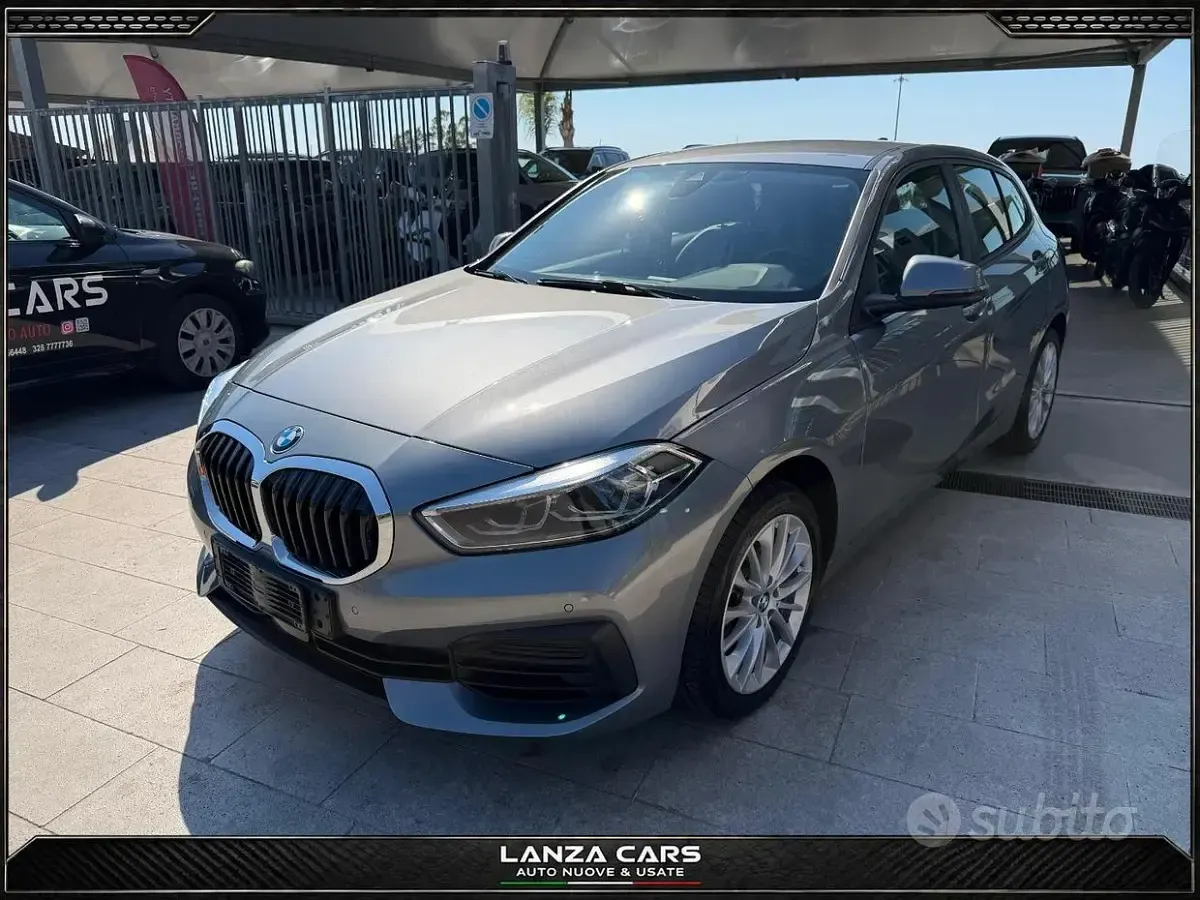 Usata BMW 116 Advantage 116 CV (85 kW) 2023 Grigio Utilitaria