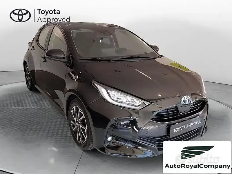 Usata Toyota Yaris Trend 2022 Nero Utilitaria