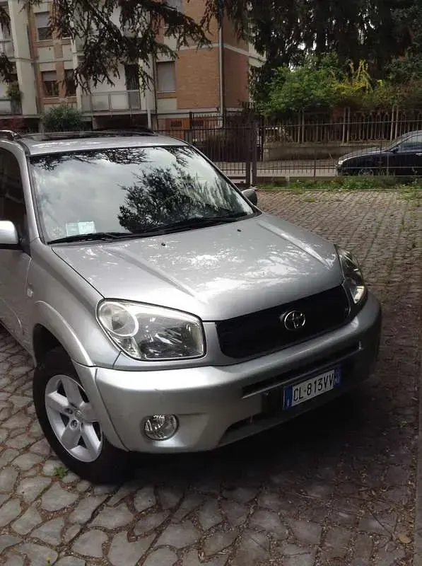 Usata Toyota RAV4 Sol 150 CV (110 kW) 2004 SUV