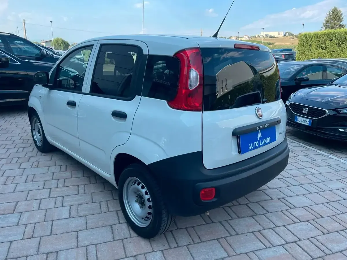 Usata Fiat Panda City Life 69 CV (50 kW) 2021 Bianco Utilitaria