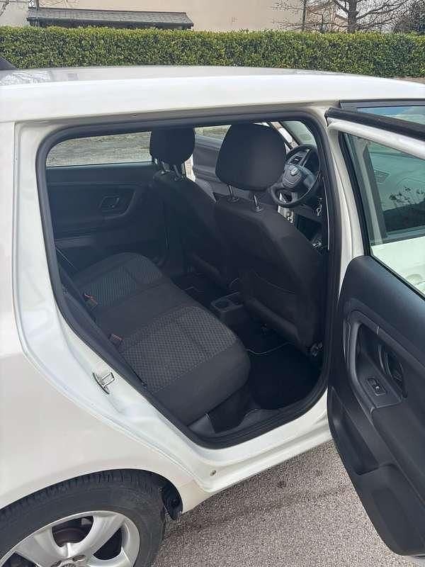 Usata Skoda Fabia GreenLine 75 CV (55 kW) 2012 Berlina