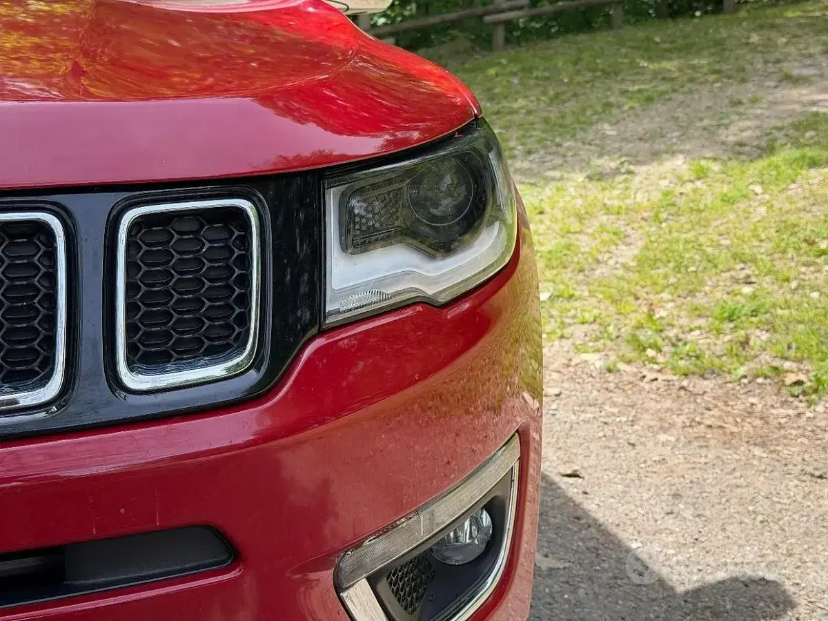 Usata Jeep Compass Limited 120 CV (88 kW) 2019 Rosso SUV