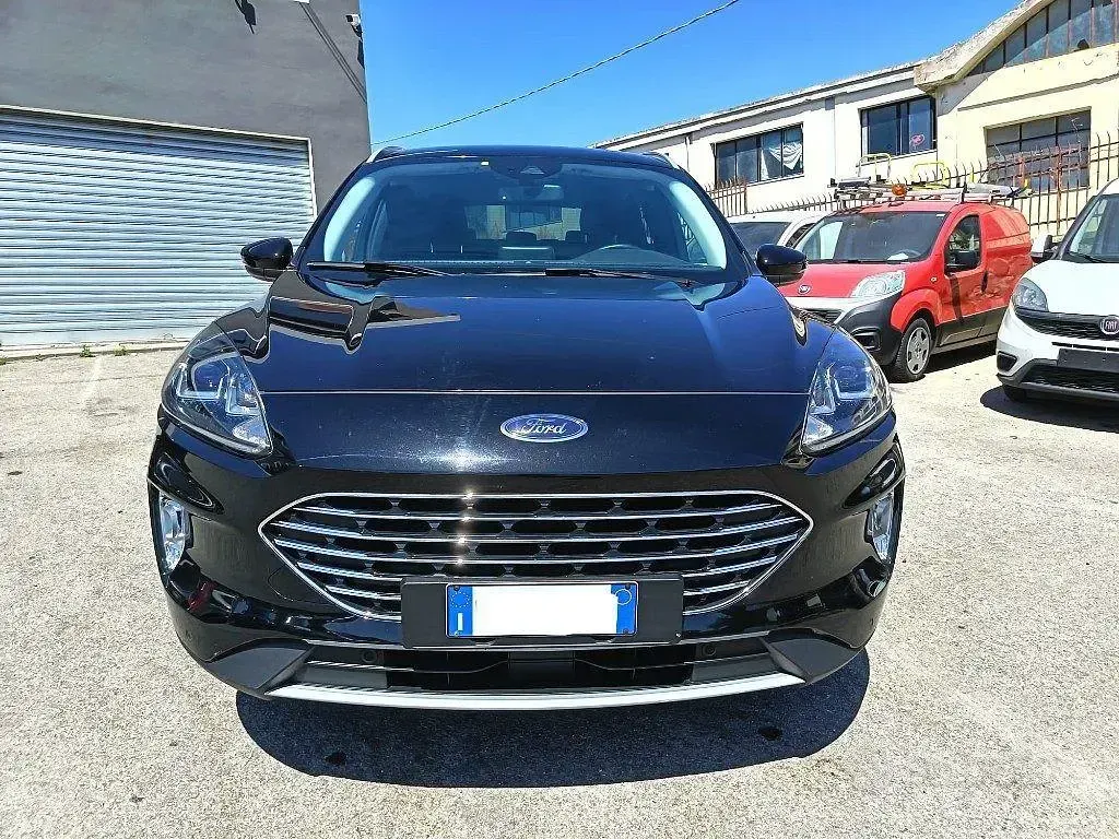 Usata Ford Kuga Titanium 150 CV (110 kW) 2022 Nero SUV