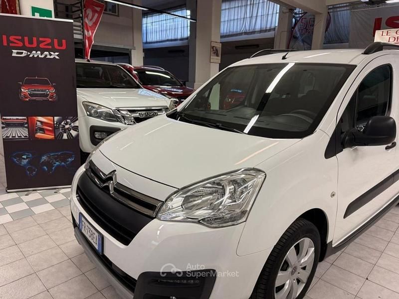 Usata Citroën Berlingo Feel 99 CV (72 kW) 2018 Bianco Monovolume