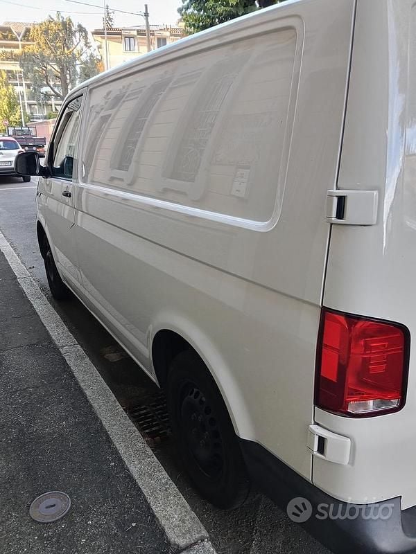 Usata VW T6.1 110 CV (80 kW) 2021 Bianco Furgone