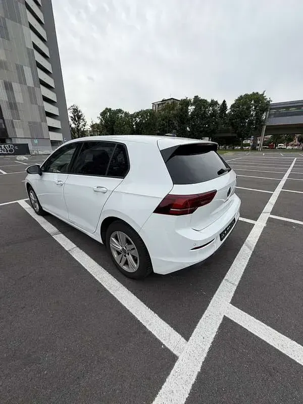 Usata VW Golf VIII Life 150 CV (110 kW) 2025 Bianco Berlina