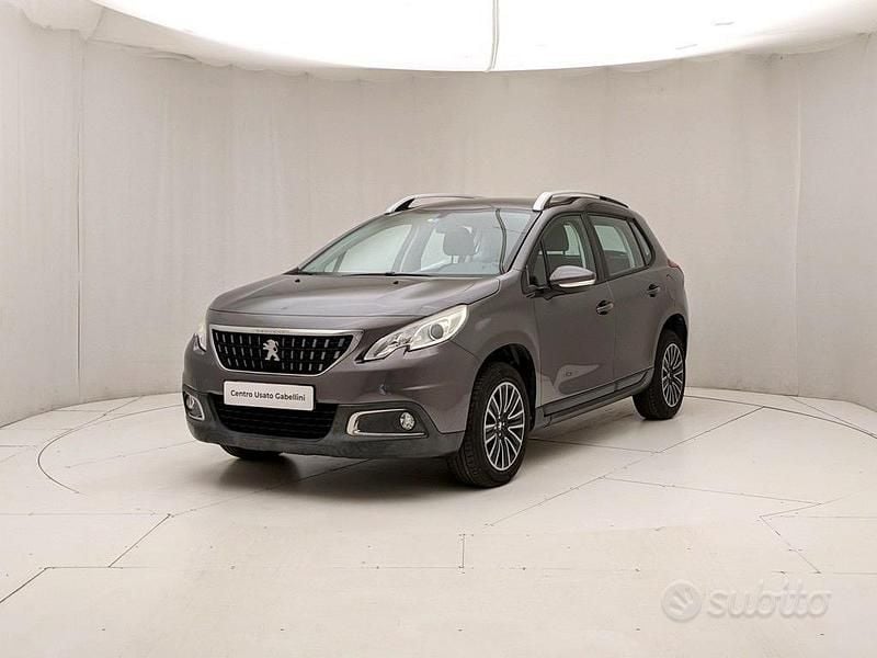 Usata Peugeot 2008 Active 75 CV (55 kW) 2016 Grigio SUV