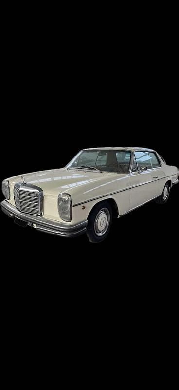 Bianco Usata 1975 Mercedes 250 Coupé | 12.000 € - Immagine 1/3