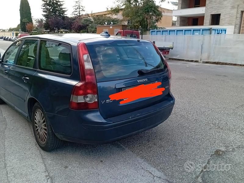 Usata Volvo V50 136 CV (100 kW) 2007 Blu Station wagon