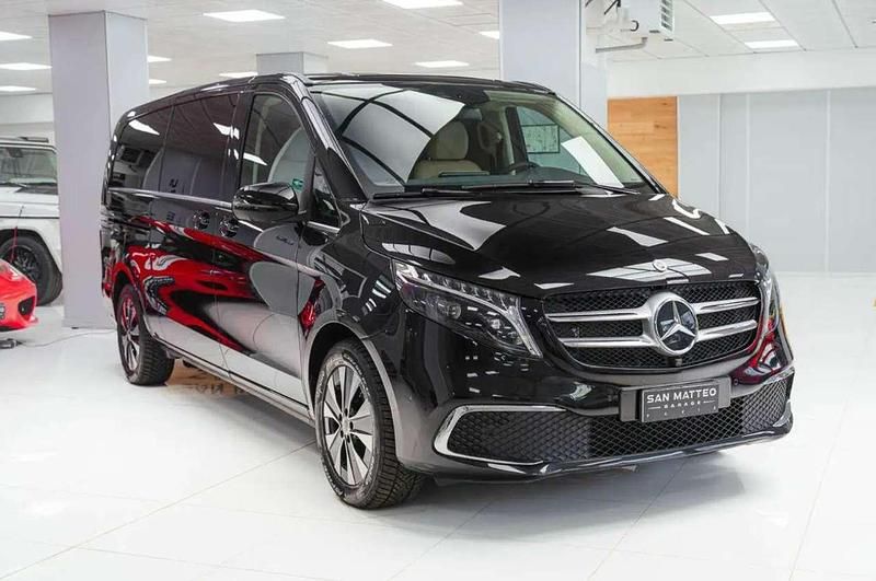 Usata Mercedes V250 163 CV (119 kW) 2024 Other Monovolume
