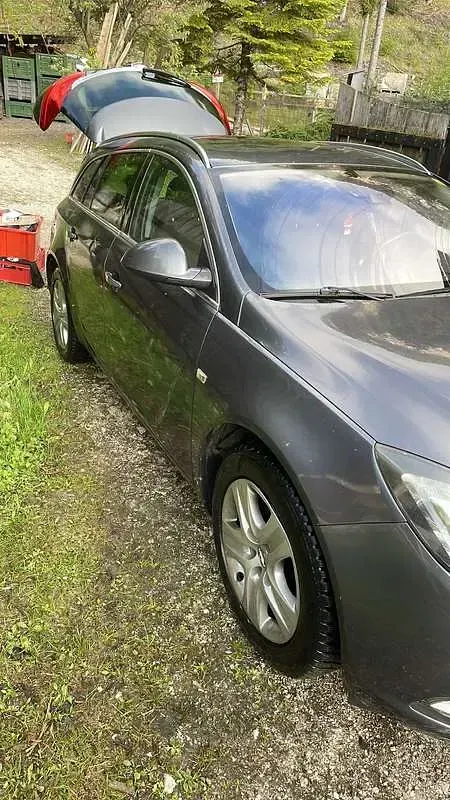 Usata Opel Insignia Sport 220 CV (161 kW) 2009 Berlina