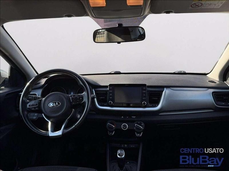 Usata Kia Stonic Style 100 CV (73 kW) 2020 Grigio SUV