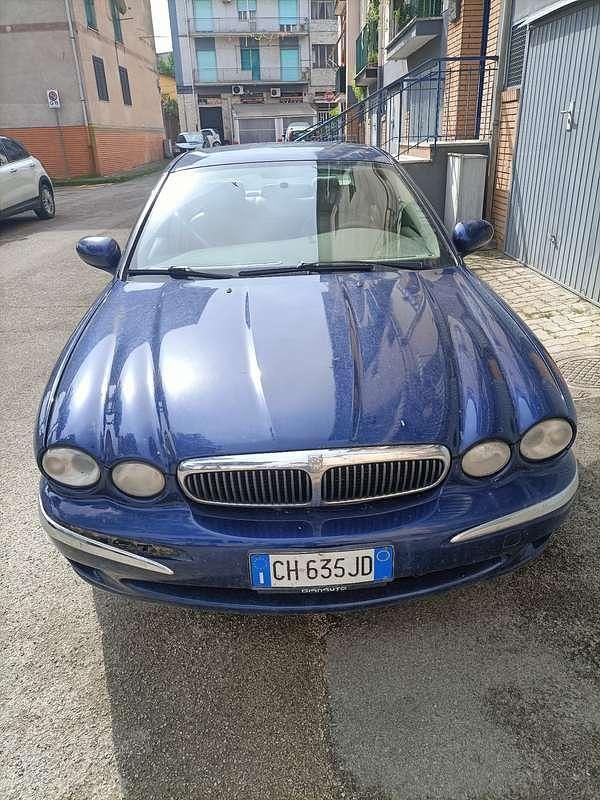 Usata Jaguar X-type Executive 196 CV (144 kW) 2003 Blu/azzurro Berlina