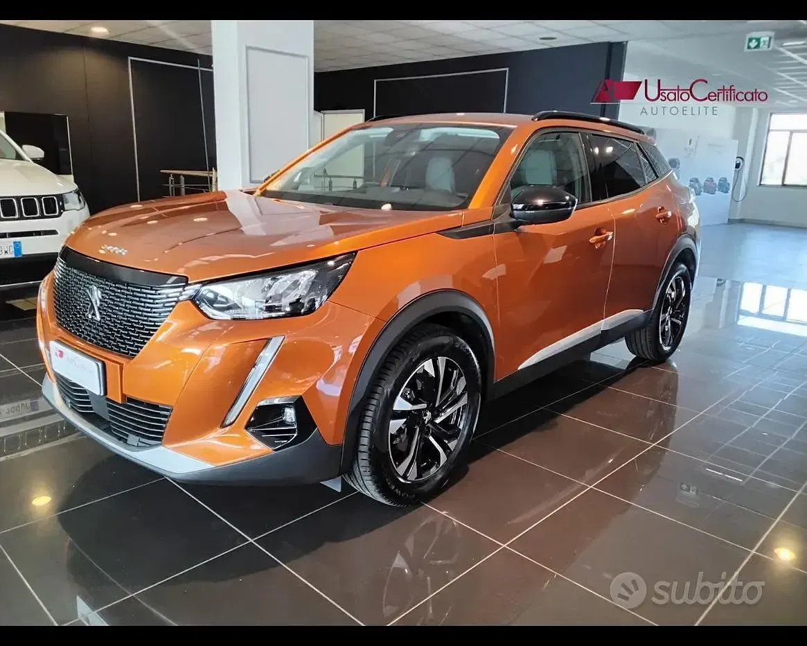 Usata Peugeot 2008 Allure 131 CV (96 kW) 2022 Giallo SUV