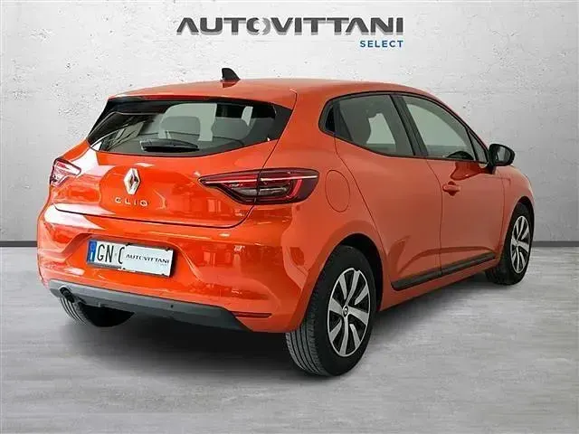 Usata Renault Clio V Equilibre 66 CV (48 kW) 2023 Grigio