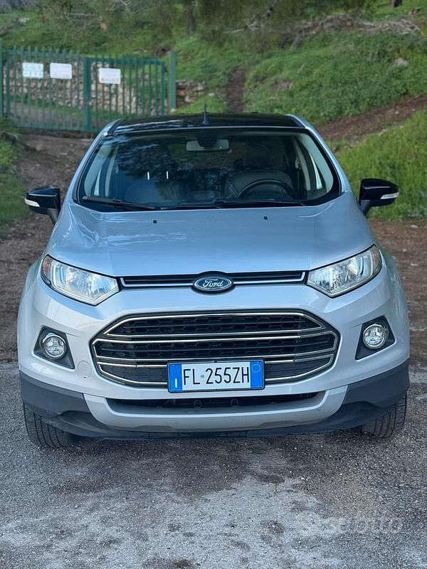 Grigio Usata 2018 Ford Ecosport Titanium SUV | 11.500 € (Buon prezzo) - Immagine 1/4