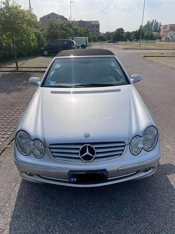 Usata Mercedes CLK200 Elegance 163 CV (119 kW) 2004 Argento Cabrio