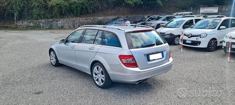 Usata Mercedes C220 170 CV (125 kW) 2010 Grigio Station wagon