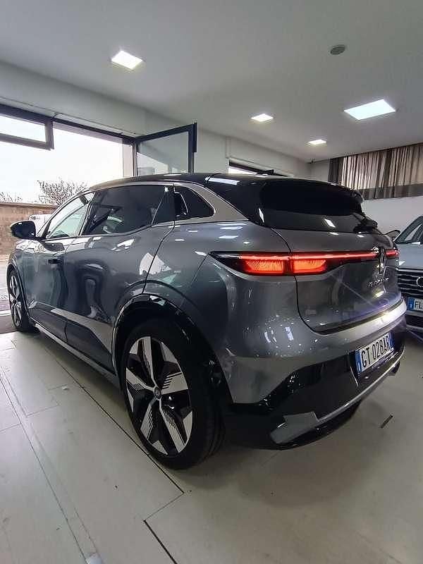 Usata Renault Megane E-Tech Iconic 55 kW (75 CV) 2024 Berlina