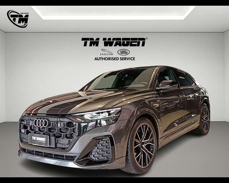 Usata Audi Q8 S-Line 286 CV (210 kW) 2025 Grigio SUV