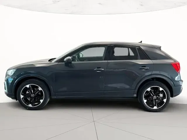 Usata Audi Q2 Advanced Plus 150 CV (110 kW) 2025 Grigio manhattan metallizzato SUV