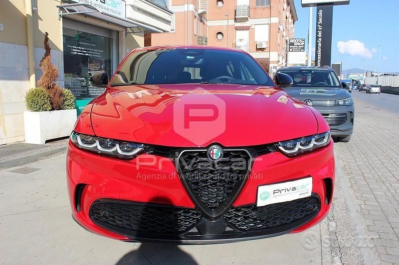 Usata Alfa Romeo Tonale 130 CV (95 kW) 2022 Rosso SUV