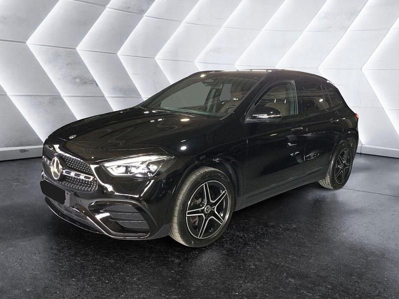 Nero Usata 2023 Mercedes GLA200 Advanced Plus SUV | 36.900 € (Buon prezzo) - Immagine 1/4