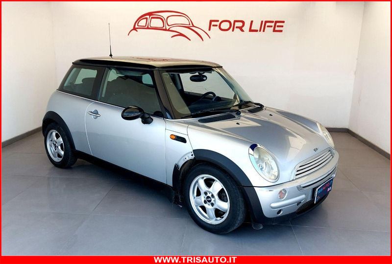 Argento Usata 2002 Mini Cooper Due volumi | 1900 € (Ottimo prezzo) - Immagine 1/2