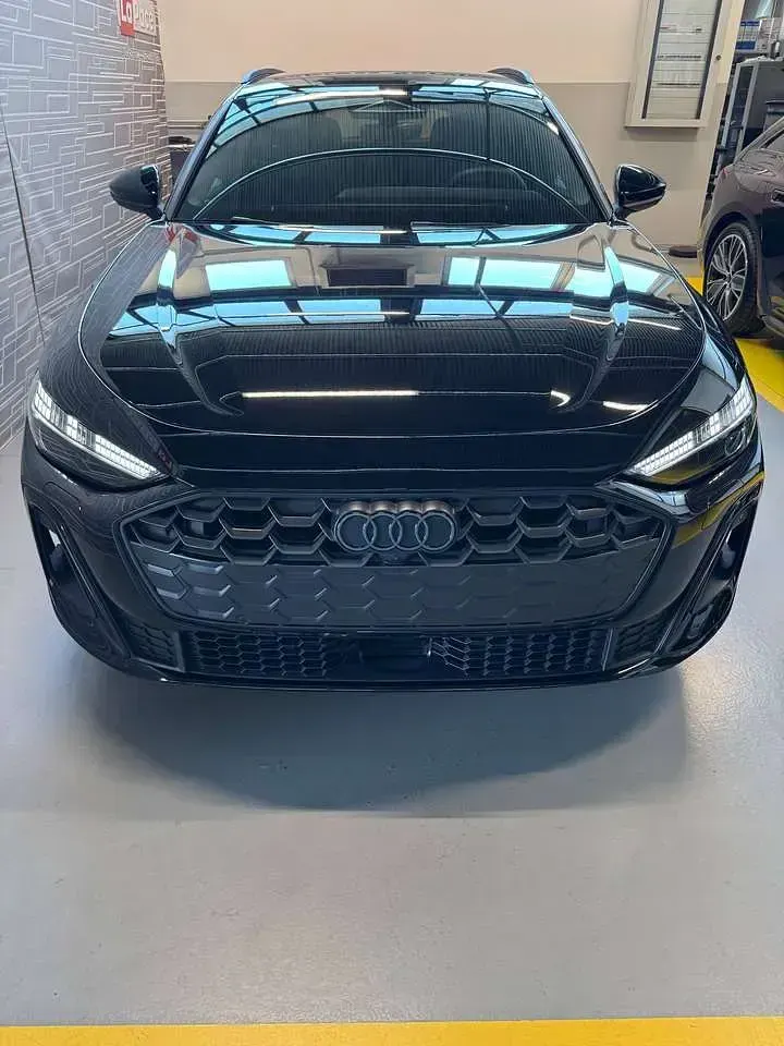 Usata Audi A5 S-Line 204 CV (150 kW) 2025 Nero Station wagon