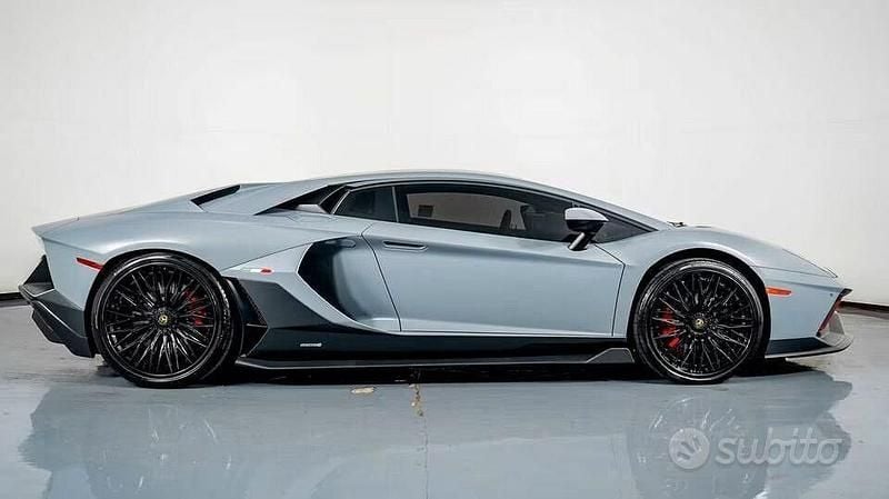 Usata Lamborghini Aventador 740 CV (544 kW) 2020 Nero Coupé