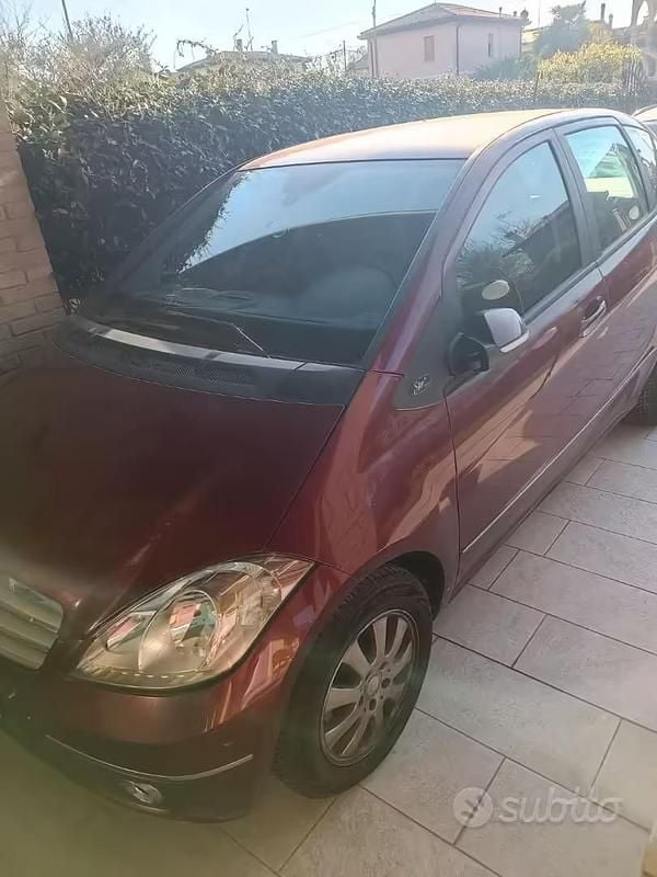 Usata Mercedes A160 95 CV (69 kW) 2009 Rosso Berlina