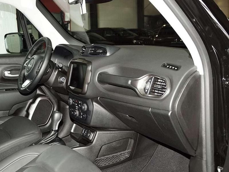 Begagnad Jeep Renegade 131 HK (96 kW) 2024 Svart SUV