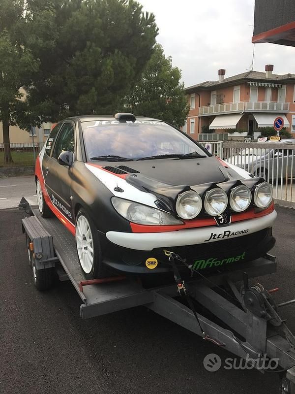 Usata Peugeot 206 2004 Coupé