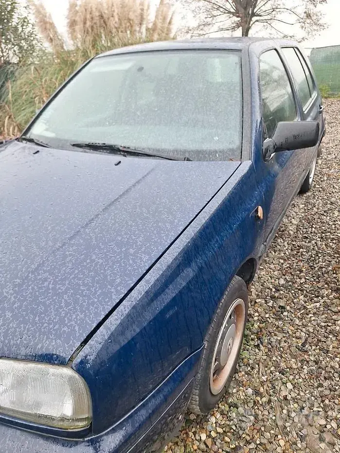 Usata VW Golf III 60 CV (44 kW) 1996 Blu/azzurro Berlina