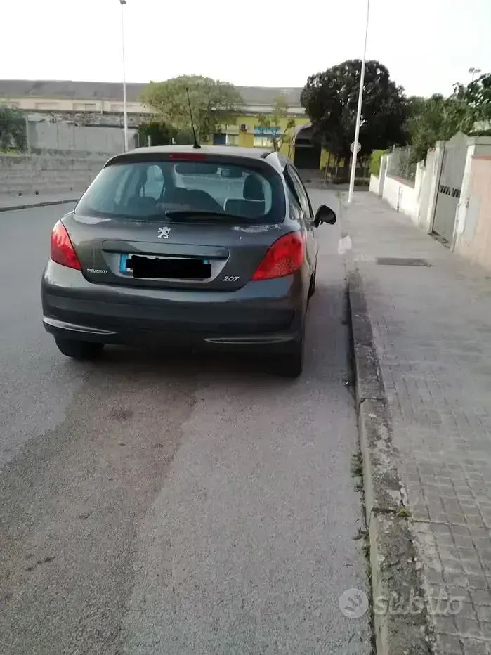Usata Peugeot 207 88 CV (64 kW) 2007 Berlina