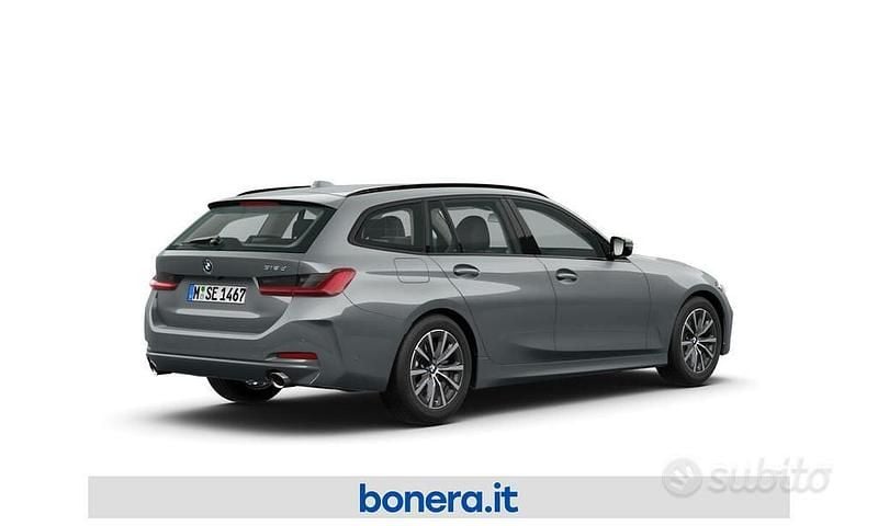 Usata BMW 318 Comfort Edition 150 CV (110 kW) 2025 Grigio Station wagon