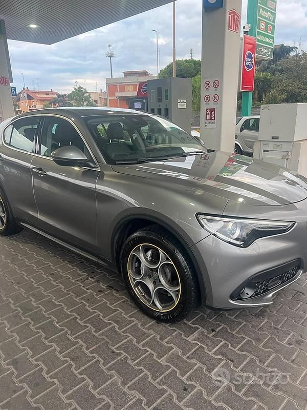 Usata Alfa Romeo Stelvio 210 CV (154 kW) 2018 SUV