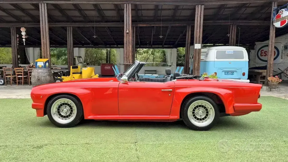 Usata Triumph TR6 150 CV (110 kW) 1970 Rosso Cabrio