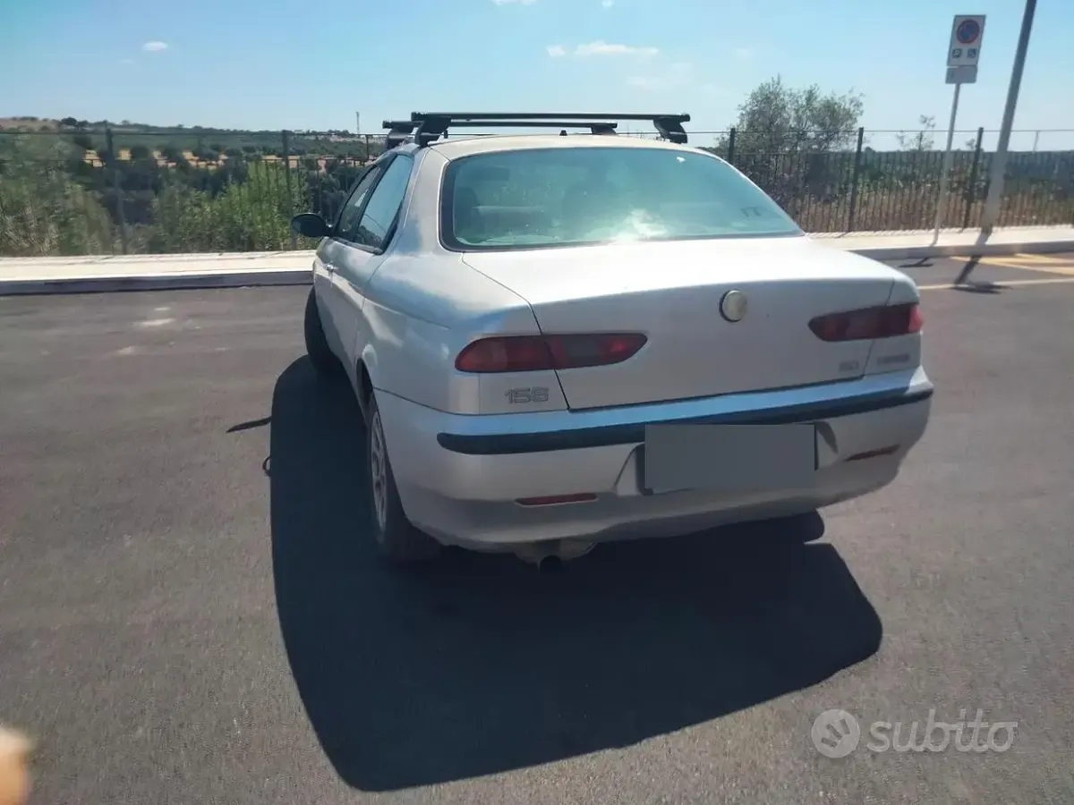 Usata Alfa Romeo 156 155 CV (114 kW) 1998 Giallo Berlina