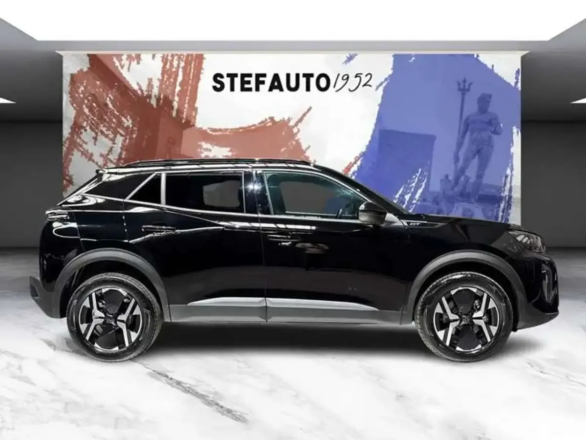 Nuova Peugeot 2008 GTi 136 CV (100 kW) 2026 Nero perla SUV