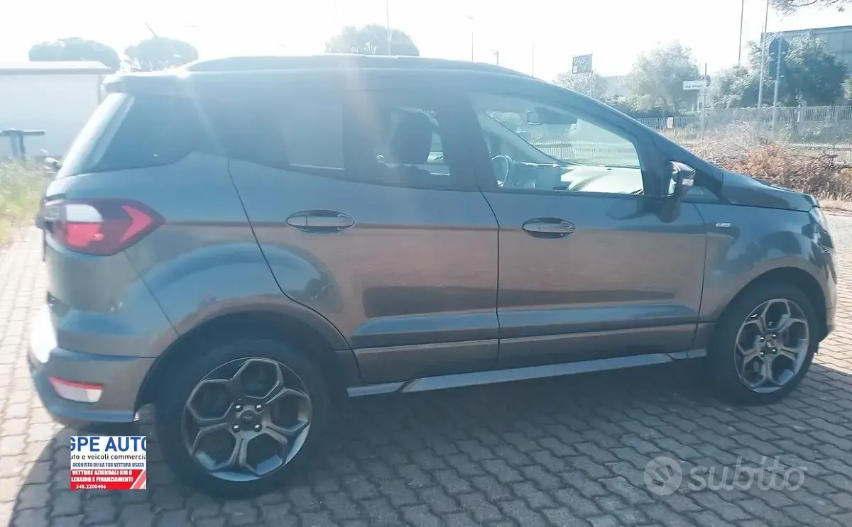 Usado Ford Ecosport ST-Line 125 CV (91 kW) 2020 Gris SUV
