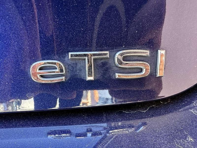 Usata VW Golf VIII R-line 150 CV (110 kW) 2023 Other Berlina