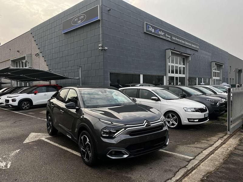 Grigio Usata 2024 Citroën C4 PureTech SUV | 17.400 € (Buon prezzo) - Immagine 1/4