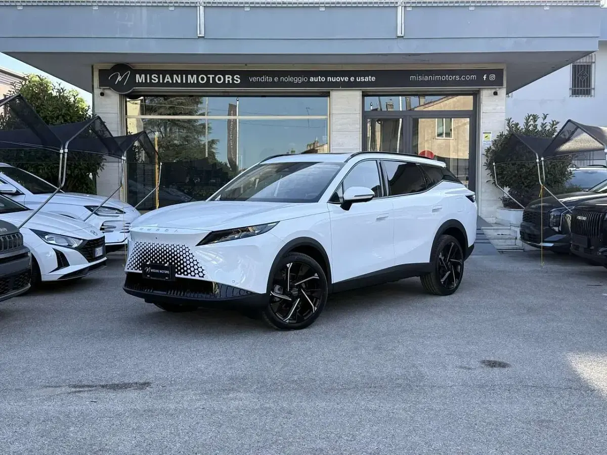 Nuova Omoda 7 279 CV (205 kW) 2026 Bianco SUV
