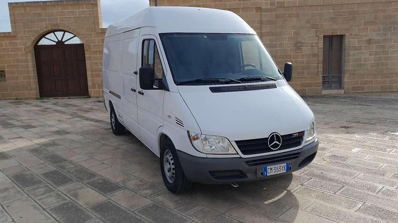Usata Mercedes Sprinter 109 CV (80 kW) 2004 Furgone