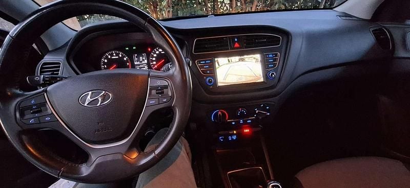 Usata Hyundai i20 Active 75 CV (55 kW) 2019 Utilitaria